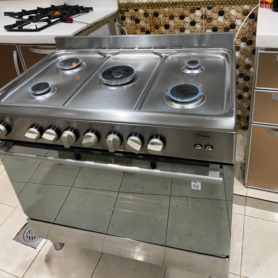 تنظيف وصيانة أفران غاز